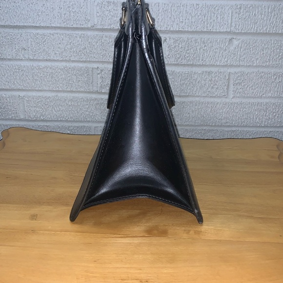 Louis Vuitton Riveria Epi Leather Black Structured Business Handle Bag - FLAWS - Picture 4 of 15